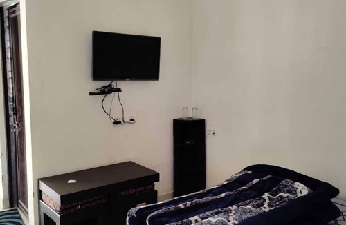Haldwani Hotel | Hotel Parwatanchal Restaurant & Party