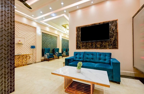 Paharganj Hotel | Hotel Pearl Plaza