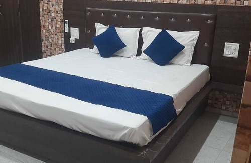 Dharampur Hotel | Hotel Pine View Kasauli
