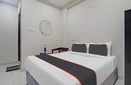 Kukatpally Housing Board Colony Hotel | HOTEL PNR SUITES KUKATPALLY