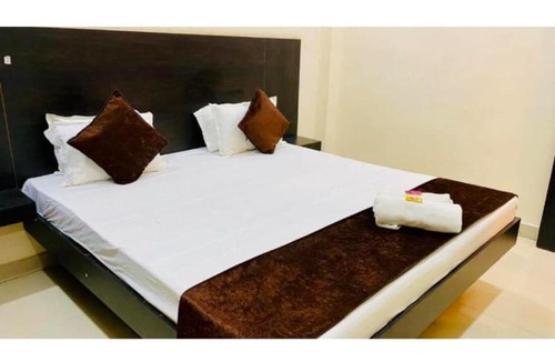 Ujjain Hotel | Hotel PRABHU PALACE