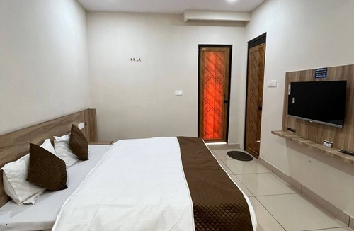 Saharanpur Hotel | HOTEL PRAKASH BLOCK-1