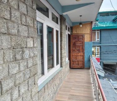 New Manali Hotel | Hotel Premier