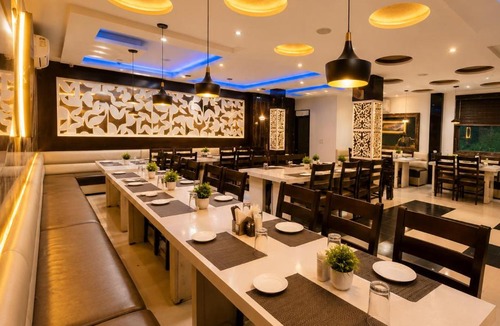 Taj Ganj Hotel | Hotel Prime Taj of Star - #Fully AC Rooms #5 Min Drive to Taj mahal East Gate