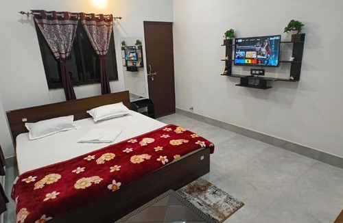Katihar Bed & Breakfast | Hotel Purvanchal