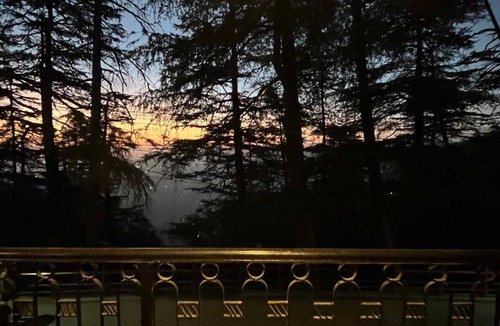Chhota Shimla Hotel | Hotel Rahat Regency