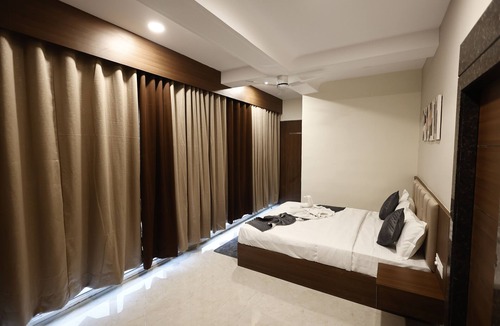 Bhatapara Hotel | Hotel Raj Residency