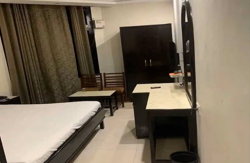 Jagadhri Hotel | Hotel Raman's