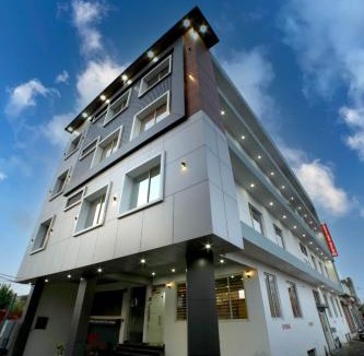 Chandigarh Hotel | Hotel Red Apple Near Railway Station Chandigarh