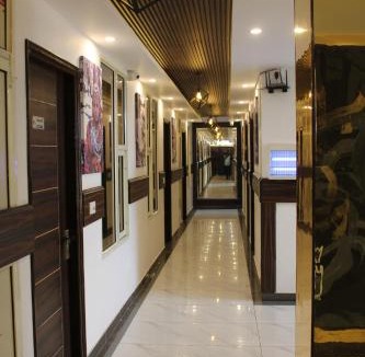 Chandigarh Hotel | Hotel Red Apple Near Railway Station Chandigarh