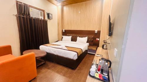 Kushinagar Hotel | Hotel Red Sapphire Kushinagar