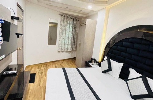 Paharganj Hotel | Hotel Red stone inn