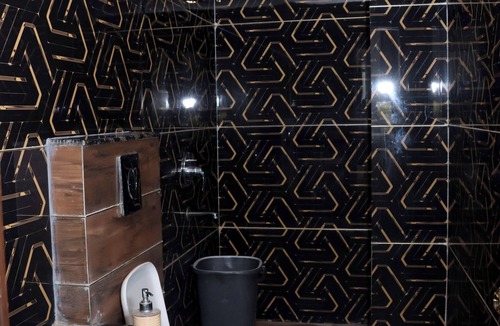 Paharganj Hotel | Hotel Red stone inn