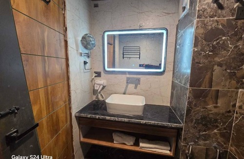 Badrinath Hotel | Hotel Royal Badri - A Pilgrim's Habitat