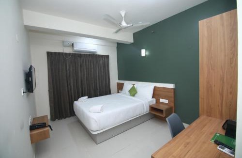 Whitefield Hotel | Hotel Royal Blooms