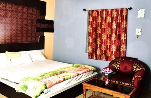 Dharamgarh Hotel | Hotel Royal Palace Dharamgarh