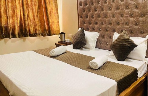 Rishikesh Hotel | Hotel Royal Shivam Residency