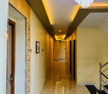 Rameshwaram Hotel | Hotel Sangeeth Palace, 800m Away from Ramanathaswamy Temple
