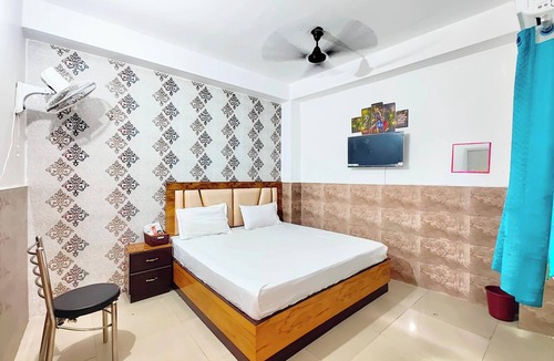 Ayodhya Hotel | Hotel Saral Guest House Ram Mandir