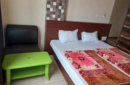 Deoghar Hotel | HOTEL SATYAM PALACE