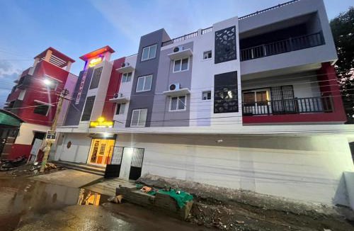 Tirunelveli Cabin | Hotel SES Naga Inn