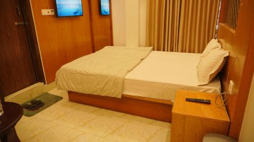 Uttara Hotel | Hotel Seven View