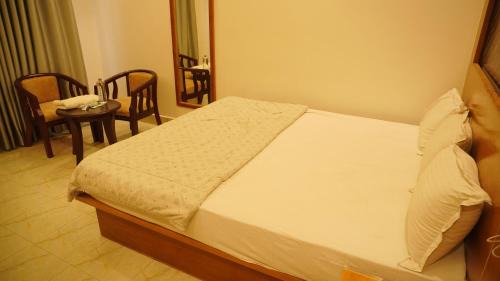 Uttara Hotel | Hotel Seven View