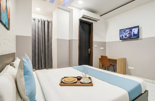Rohini Hotel | Hotel Shagun & Banquets I Rohini