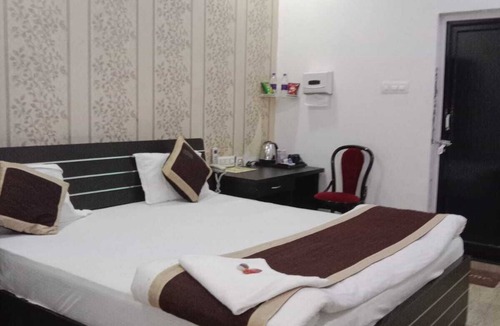 Raebareli Hotel | Hotel Shalimar Palace