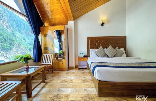 Manali Resort | HOTEL SHANAG INN