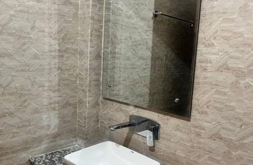 Katra Hotel | Hotel Shanti Residency