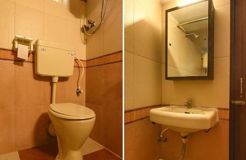 Sector II House | Hotel Shivalaya Near Sec-V Metro
