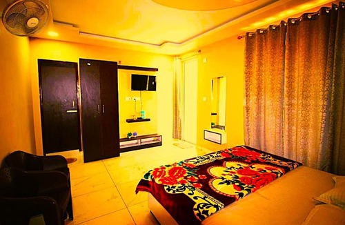 Dhanbad House | hotel shivalik palace