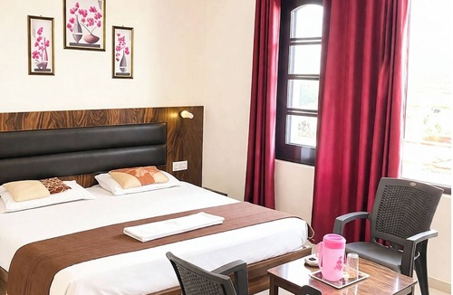 Banikhet Hotel | Hotel Shivam Dalhousie