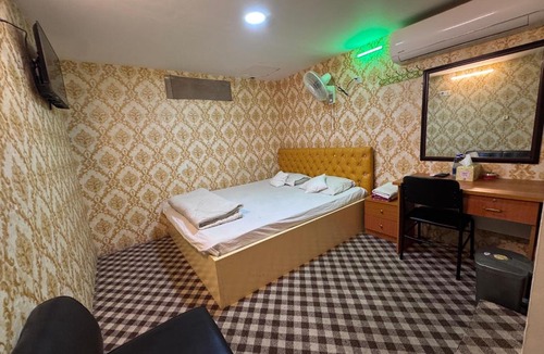 Dhaka Hotel | Hotel Shopno Nibash