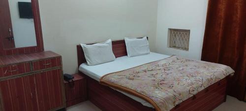 Katra Apartment | Hotel Shree Maa Palace