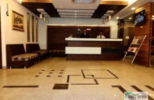 Maharana Pratap Nagar Hotel | Hotel Shree Vatika