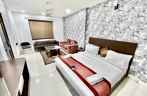 Karol Bagh Hotel | HOTEL SIAM INTERNATIONAL KAROL BAGH