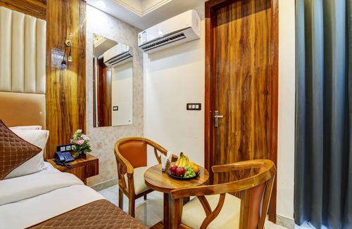 Mahipalpur Extension Hotel | Hotel Signature Suites