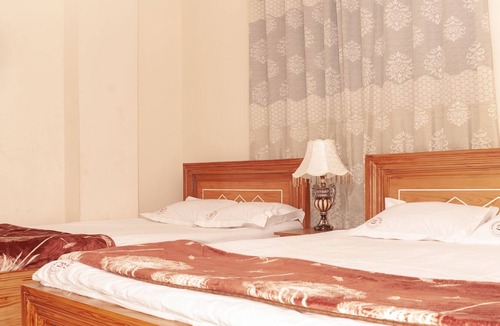 Mirpur House | Hotel Sikder Residential - Deluxe Double Room - AC