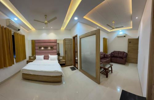 Amritsar Hotel | Hotel Silver Bricks