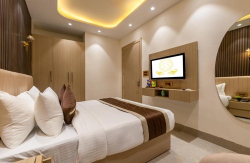 Greater Noida Hotel | Hotel Silver Star
