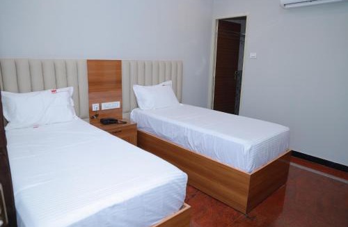 Nanguneri Hotel | Hotel Sivani