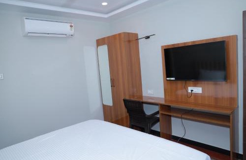 Nanguneri Hotel | Hotel Sivani