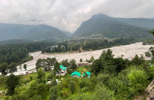 Vashist Hotel | Hotel Solpine Retreat Manali By Royal Collection Hotels