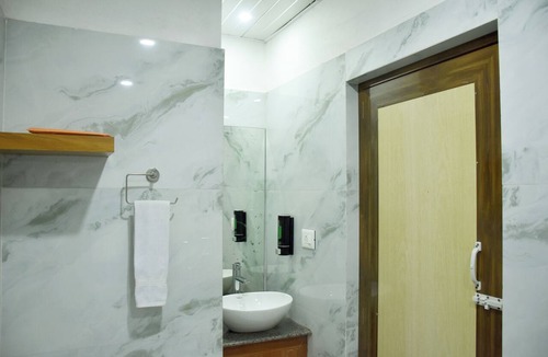 Mayapur Hotel | Hotel SS Plaza