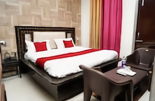 Sector 42 Hotel | Hotel Star Welcome
