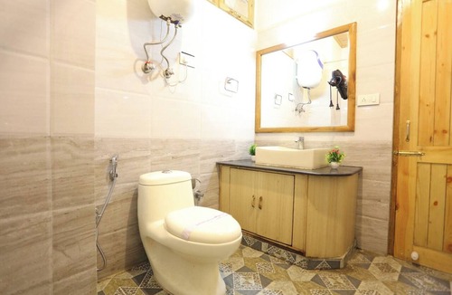 Vashist Hotel | Hotel Surbhi