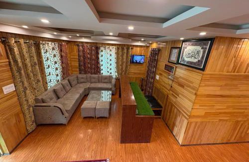 Pahalgam Hotel | Hotel The Apple Estate