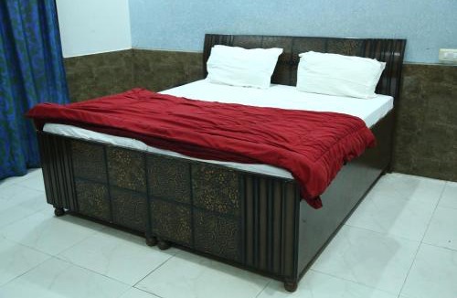 Zirakpur Hotel | Hotel The Diamond 2 min from Zirakpur bus stand